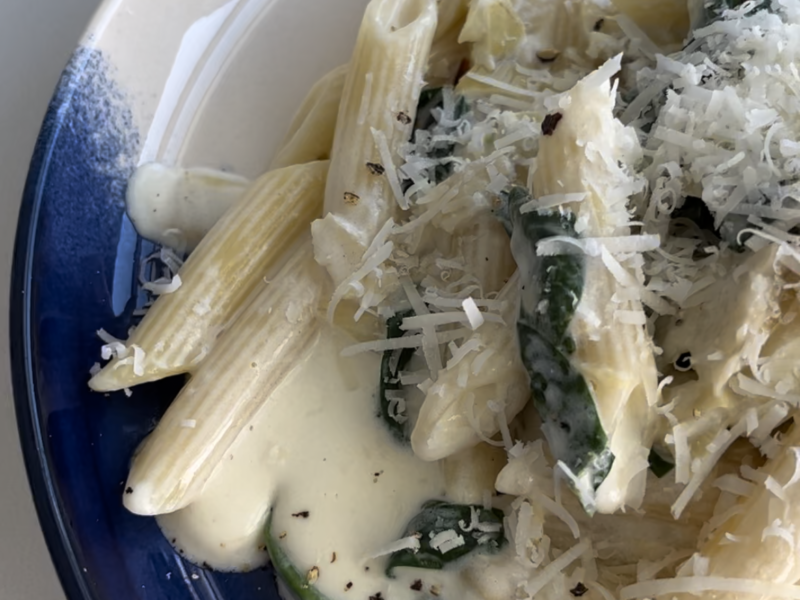 Spinach and Artichoke Pasta